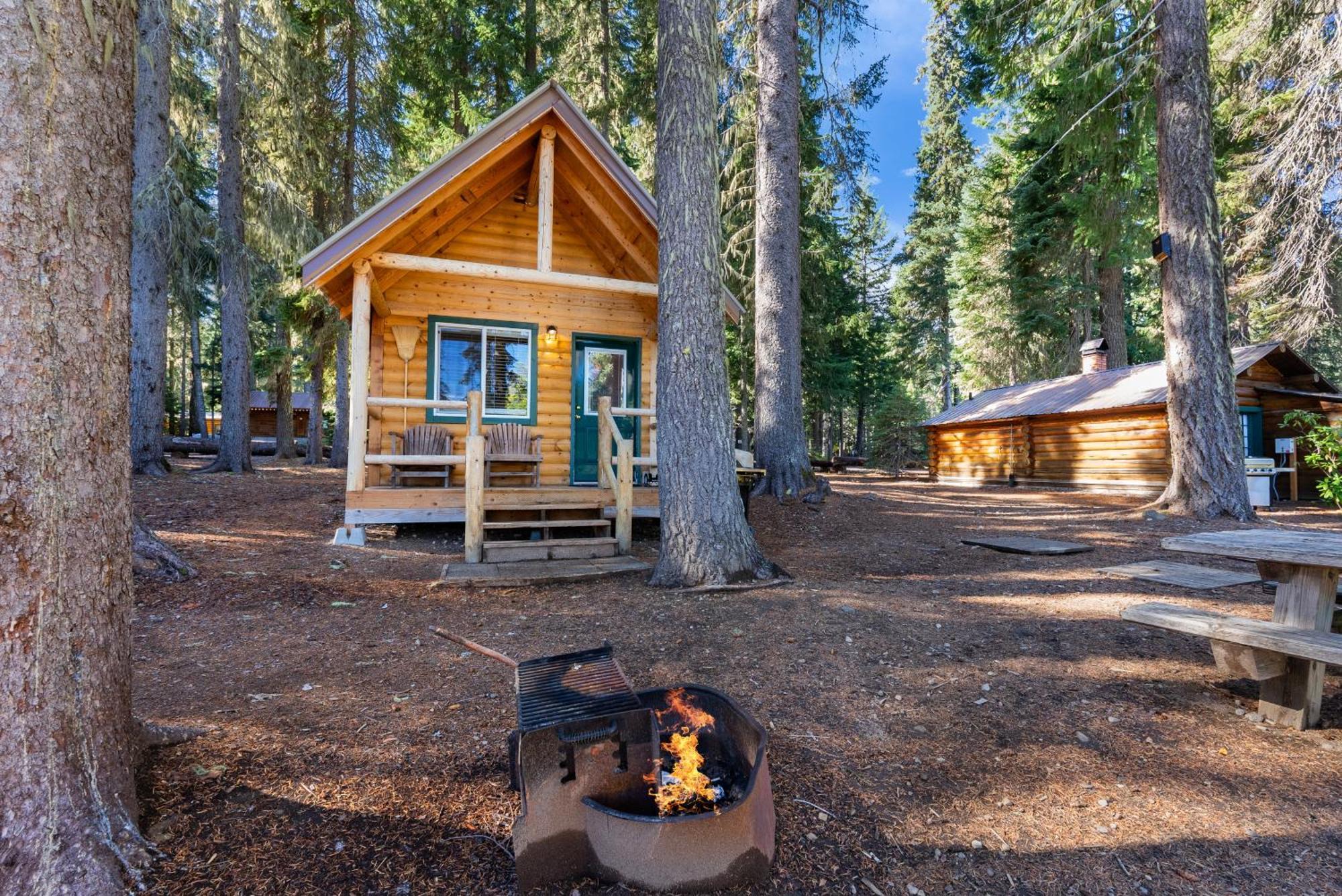 Shelter Cove Resort & Marina Odell Lake Екстериор снимка