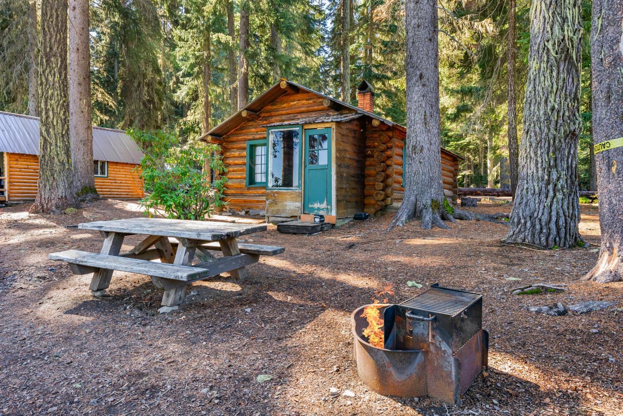 Shelter Cove Resort & Marina Odell Lake Екстериор снимка