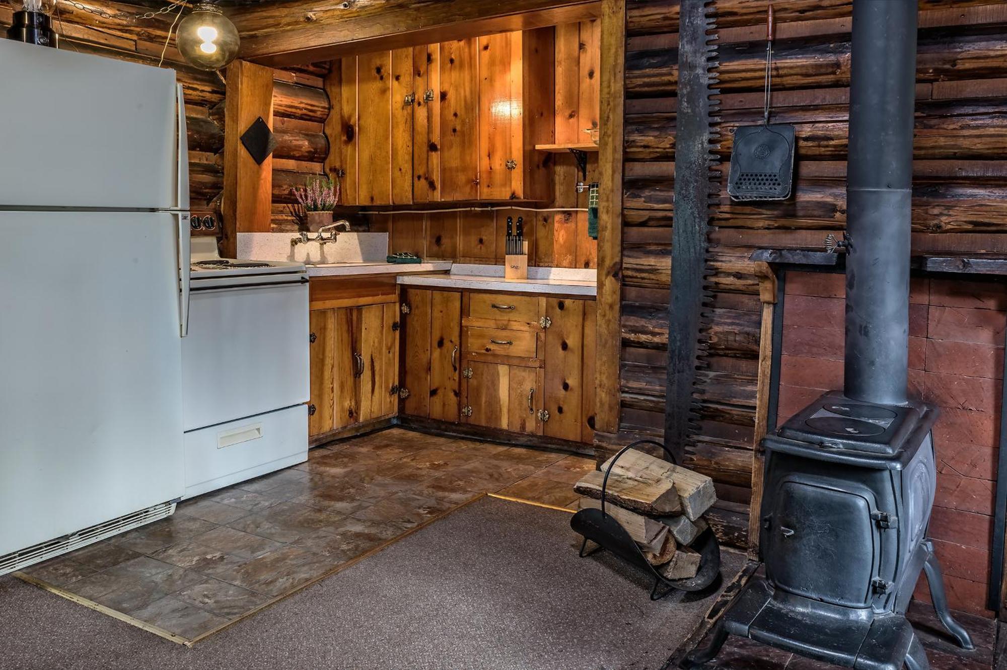 Shelter Cove Resort & Marina Odell Lake Екстериор снимка